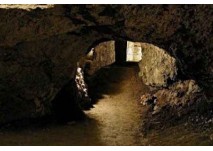 (c) Altensteiner Schauhöhle Altensteiner Schauhöhle