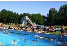 (c) Frei- und Wellenbad Bergkamen-Weddinghofen Das Frei- und Wellenbad Bergkamen-Weddinghofen
