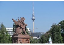 Fernsehturm Berlin, © Antje Griehl Das INKAS-Ferienprogramm für Kinder in Berlin