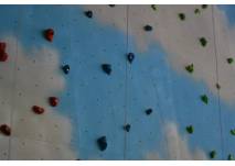 Boulderwand (c) alex grom Boulderwand