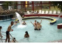 Freizeitbad Vegesack (c) Bremer Bäder GmbH Spaßbecken im Hallenbad Vegesack
