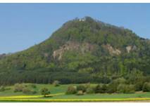 Blick auf den Hohenhewen in Engen