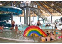 Innenaufnahme mit Kinderbecken Wendtland-Therme Gartow
