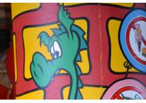 (c) alex grom Drache auf der Hüpfburg