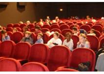 Kinder im Kinderkino in Bremerhaven
