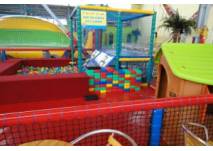 Toben im Kinderland (c) Okidoki Kinderland Köln