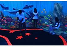 Minigolf SchwarzLICHTviertel Hamburg