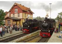 Zwei Dampfloks (c) Thomas Freidank, Öchsle-Bahn gGmbH Zwei Loks der Öchsle Schmalspurbahn