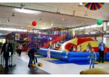 (c) Jolos Kinderwelt Stuttgart GmbH