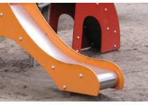 Rutsche auf Spielplatz - Hansaring Oldenburg