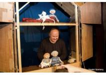(c) Theater Spielberg Friedrich mit Enkel und Opa