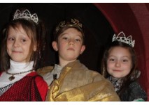 (c) Schloss Wespenstein