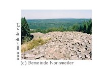 Archäologischer Infoweg in Otzenhausen - Nonnweiler Nonnweiler- Otzenhausen Archäologischer Infoweg