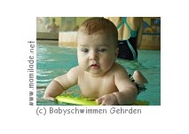 Babyschwimmen im Delfi-Bad in Gehrden