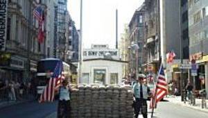 Das Mauermuseum am Checkpoint Charlie in Berlin