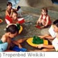 Babyschwimmen im Waikiki Zeulenroda