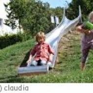 Spielplatz Beispiel Rutsche