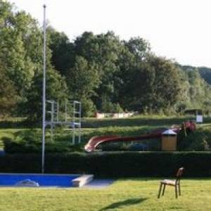 Spaß mit und am Wasser (c) Bad-Camp - Freibad und Campingplatz Ettersburg