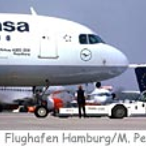 Flughafen Hamburg Geb ü Kindergeburtstag mit Rundfahrt am Flughafen Hamburg