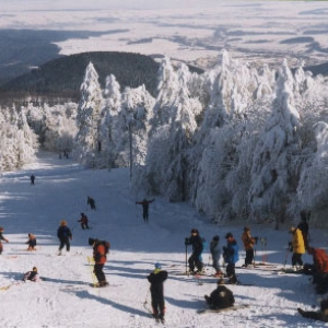 Wintersport  im Skigebiet "Am Inselsberg"