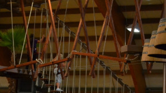Indoor-Hochseilgarten (c) alex grom kidsplanet nottensdorf, indoor spielplatz niedersachen