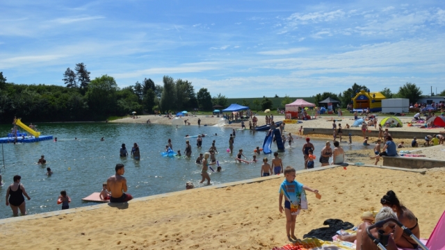 (c) Stadt Staßfurt J. Föckler Strandsolbad Leopoldshall in Staßfurt